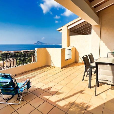 Charming Townhouse With Sea Views & Pool In Altea Villa Калпе Екстериор снимка