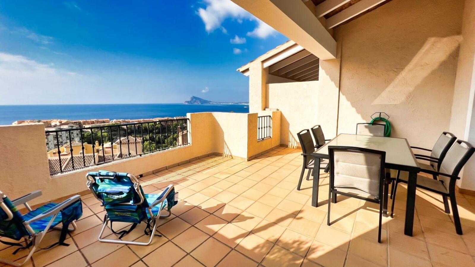 Charming Townhouse With Sea Views & Pool In Altea Villa Калпе Екстериор снимка